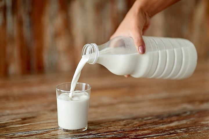 Pediatricians Warn Raw Milk Poses Serious Risks To Children, Pregnant People
